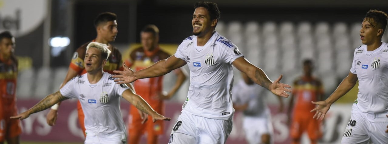 Santos ganha com nota 4 e Palmeiras vence com nota 7 na ...