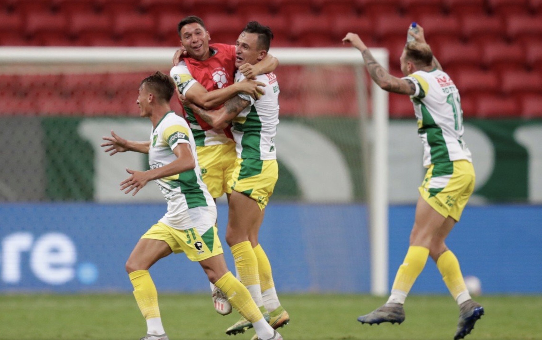 Fera dos games representa Caratinga em torneio nacional em SP